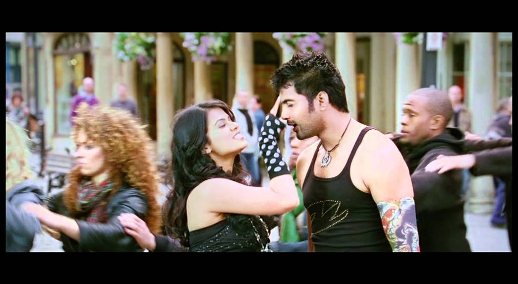 Mirattal Trailer